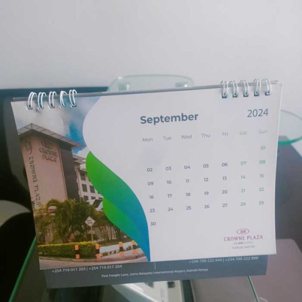 Branded desk calendar - image 4